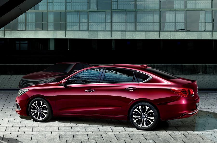  Trumpchi GA6 2014 года  (фото 2 из 15)